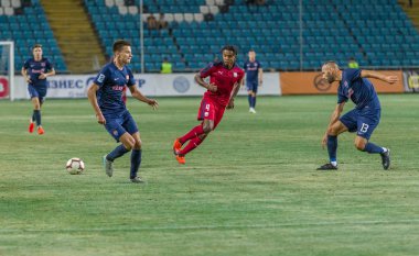 Odessa, Ukrayna - 9 Ağustos 2018: Uefa Avrupa Ligi 2018 Fc Mariupol (Ukrayna) - Fc Girondins de Bordeaux (Fransa) gergin bir futbol maçı Avrupa Ligi. Bordeaux - Fransa - kırmızı