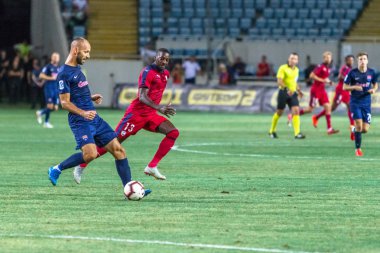 Odessa, Ukrayna - 9 Ağustos 2018: Uefa Avrupa Ligi 2018 Fc Mariupol (Ukrayna) - Fc Girondins de Bordeaux (Fransa) gergin bir futbol maçı Avrupa Ligi. Bordeaux - Fransa - kırmızı