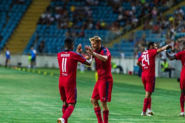 Odessa, Ukrayna - 9 Ağustos 2018: Uefa Avrupa Ligi 2018 Fc Mariupol (Ukrayna) - Fc Girondins de Bordeaux (Fransa) gergin bir futbol maçı Avrupa Ligi. Bordeaux - Fransa - kırmızı