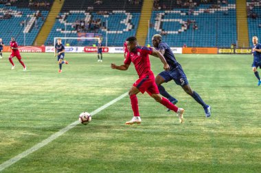 Odessa, Ukrayna - 9 Ağustos 2018: Uefa Avrupa Ligi 2018 Fc Mariupol (Ukrayna) - Fc Girondins de Bordeaux (Fransa) gergin bir futbol maçı Avrupa Ligi. Bordeaux - Fransa - kırmızı