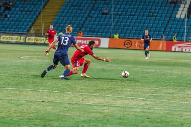 Odessa, Ukrayna - 9 Ağustos 2018: Uefa Avrupa Ligi 2018 Fc Mariupol (Ukrayna) - Fc Girondins de Bordeaux (Fransa) gergin bir futbol maçı Avrupa Ligi. Bordeaux - Fransa - kırmızı