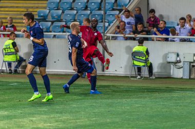 Odessa, Ukrayna - 9 Ağustos 2018: Uefa Avrupa Ligi 2018 Fc Mariupol (Ukrayna) - Fc Girondins de Bordeaux (Fransa) gergin bir futbol maçı Avrupa Ligi. Bordeaux - Fransa - kırmızı