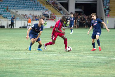 Odessa, Ukrayna - 9 Ağustos 2018: Avrupa Ligi Uefa Avrupa Ligi 2018 Fc Girondins de Bordeaux (Fransa) futbol maçı. Bordeaux - Fransa - ısınma, Fc Mariupol Ukrayna ile maçtan önce eğitim