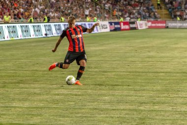Odessa, Ukrayna - 21 Temmuz 2018. Dinamo Kiev ve Shahtar Donetsk Premier lig liderleri şiddetli ilkeli duygusal maçında Ukrayna Super Kupası maç sırasında