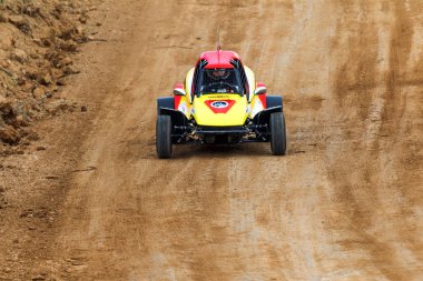 Odessa, Ukrayna - 29 Haziran: Ukrayna Kupası Şampiyonası motocross yarış pisti Zhivagova dağ, Odessa. Yetişkin biniciler ve çocuklar, 29 Haziran 2013 Odessa, Ukrayna