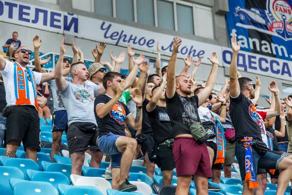 Odessa Ukrajna Augusztus 2018 Érzelmi Szurkolók Ügyfélszolgálatának Stadionban Labdarúgó Klub — Stock Fotó