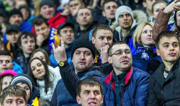 Odessa Ukrajna 2016 Március Futball Rajongók Nézők Lelátókon Stadion Érzelmileg — Stock Fotó