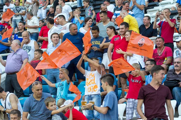 Odessa Ukrajna Augusztus 2015 Futball Rajongók Nézők Lelátókon Stadion Érzelmileg — Stock Fotó