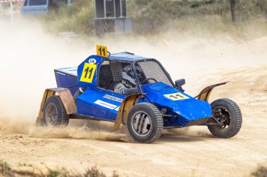 Odessa, Ukrayna - 29 Haziran: Ukrayna Kupası Şampiyonası motocross yarış pisti Zhivagova dağ, Odessa. Yetişkin biniciler ve çocuklar, 29 Haziran 2013 Odessa, Ukrayna