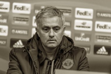 Odessa, Ukrayna - 7 Aralık 2016: baş antrenör, Manchester United Fc Yöneticisi Jose Mourinho oyun Uefa Europea Ligi Fc Zarya Lugansk karşı önce basın toplantısında. basın toplantısı Jose Mourinho        