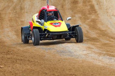 Odessa, Ukrayna - 29 Haziran: Ukrayna Kupası Şampiyonası motocross yarış pisti Zhivagova dağ, Odessa. Yetişkin biniciler ve çocuklar, 29 Haziran 2013 Odessa, Ukrayna
