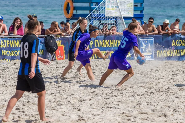 Odessa Ukrayna Temmuz 2018 Beach Futbol Şampiyonası Sahilde Amatör Kadınlar — Stok fotoğraf