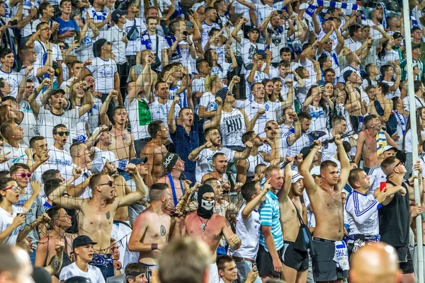 Odessa Ukraine Juli 2018 Eine Menge Fußballzuschauer Stadion Besucher Füllten — Stockfoto