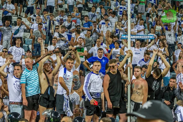 Odessa Ukraine Juli 2018 Eine Menge Fußballzuschauer Stadion Besucher Füllten — Stockfoto