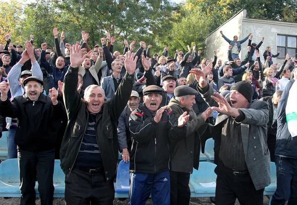 Odessa Ucrania Julio 2013 Aficionados Emocionales Fútbol Apoyan Equipo Estadio —  Fotos de Stock