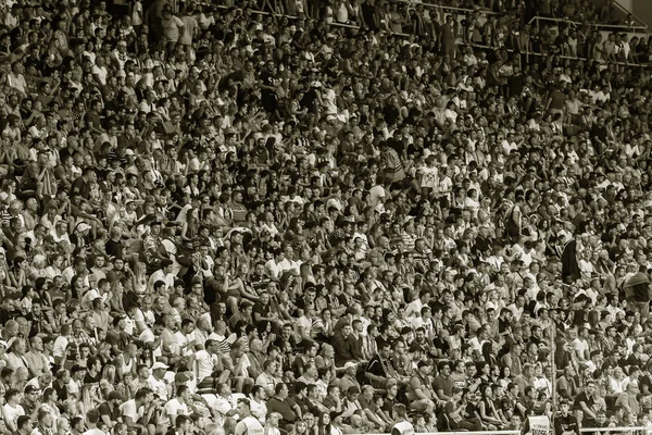 Odessa Oekraïne Juli 2018 Een Menigte Van Voetbal Toeschouwers Het — Stockfoto