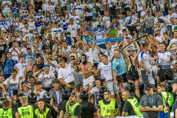 Odessa Ucrania Julio 2018 Una Multitud Espectadores Fútbol Estadio Los —  Fotos de Stock