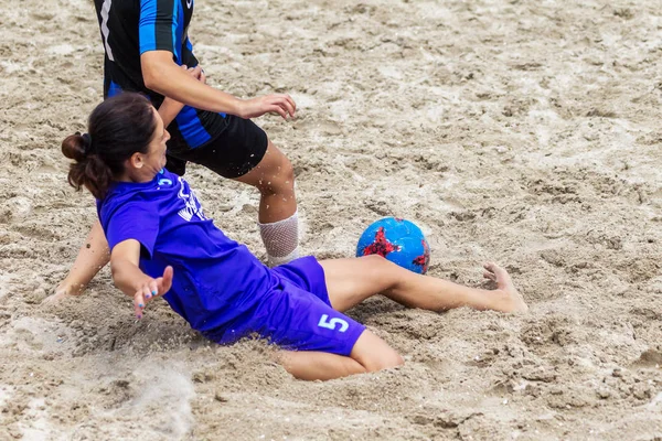 Odessa Ucrânia Julho 2018 Campeonato Futebol Praia Entre Mulheres Amadoras — Fotografia de Stock