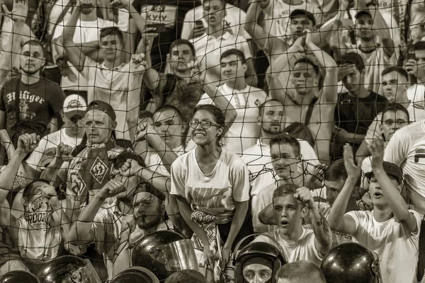 Odessa Oekraïne Juli 2018 Een Menigte Van Voetbal Toeschouwers Het — Stockfoto