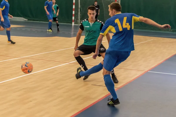 Odessa Ukraina Lipca 2018 Niezidentyfikowany Graczy Lokalnego Zespołu Grając Futsal — Zdjęcie stockowe