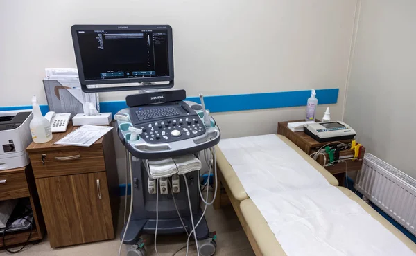 Odessa Ukraine July 2018 Woman Undergoes Medical Examination Veins Ultrasound — Stock Photo, Image