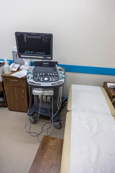 Odessa Ukraine July 2018 Woman Undergoes Medical Examination Veins Ultrasound — Stock Photo, Image