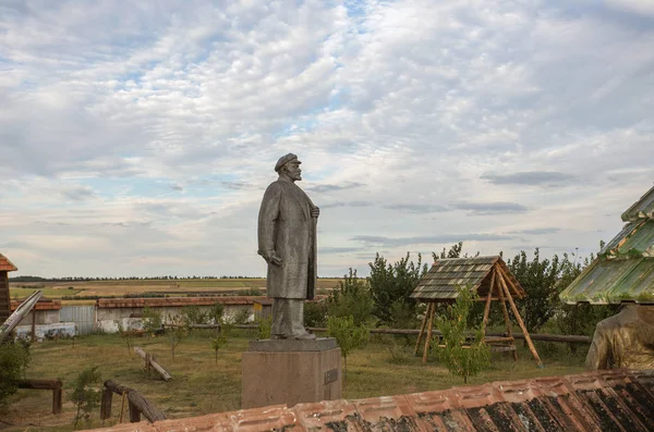 Nikolaev Oekraïne Cirka 2013 Het Standbeeld Van Vladimir Lenin Oeljanov — Stockfoto