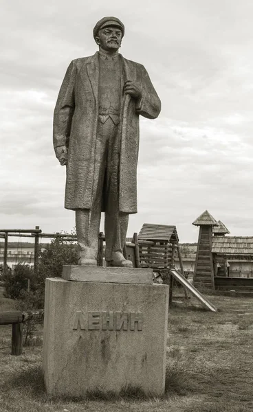 Nikolaev Oekraïne Cirka 2013 Het Standbeeld Van Vladimir Lenin Oeljanov — Stockfoto