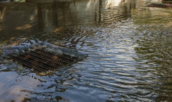 Flow Water Heavy Rain Clogging Street Sewage Flow Water Strong — Stock Photo, Image