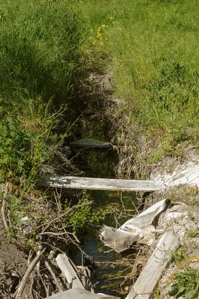 Kontaminované Vody Kanalizační Odpad Odváděna Potrubím Moře Pláži Nepřipravené Znečištění — Stock fotografie