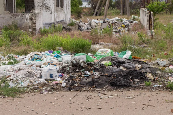 Odessa Ucrania Cirka 2018 Pila Basura Desperdicios Alimentos Latas Botellas — Foto de Stock