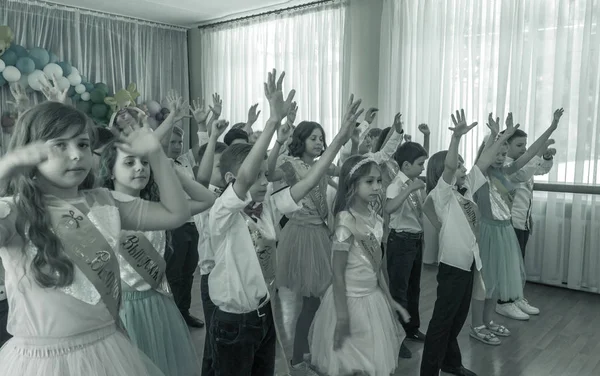 Odessa Ukraine Maj 2018 Børns Musikalske Gruppe Synger Danser Scenen - Stock-foto