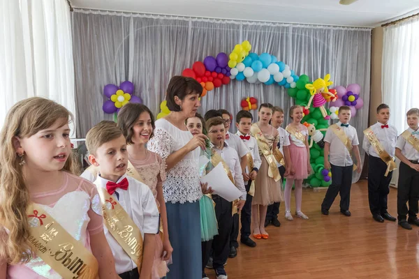 Odessa Ucrania Mayo 2018 Grupo Musical Infantil Canta Baila Escenario — Foto de Stock