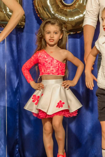 Odessa Ucraina Maggio 2018 Gruppo Musicale Bambini Canta Balla Sul — Foto Stock
