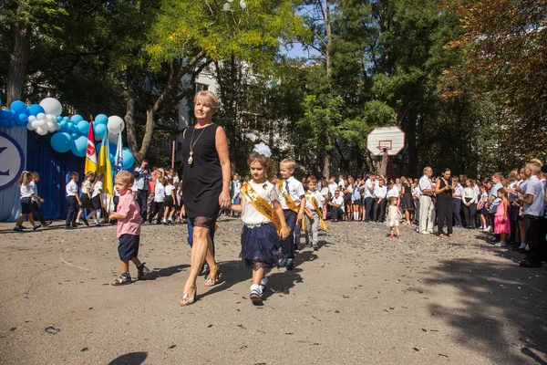 Odessa Ucrânia Setembro 2018 Setembro Dia Celebração Conhecimento Sorrindo Felizes — Fotografia de Stock