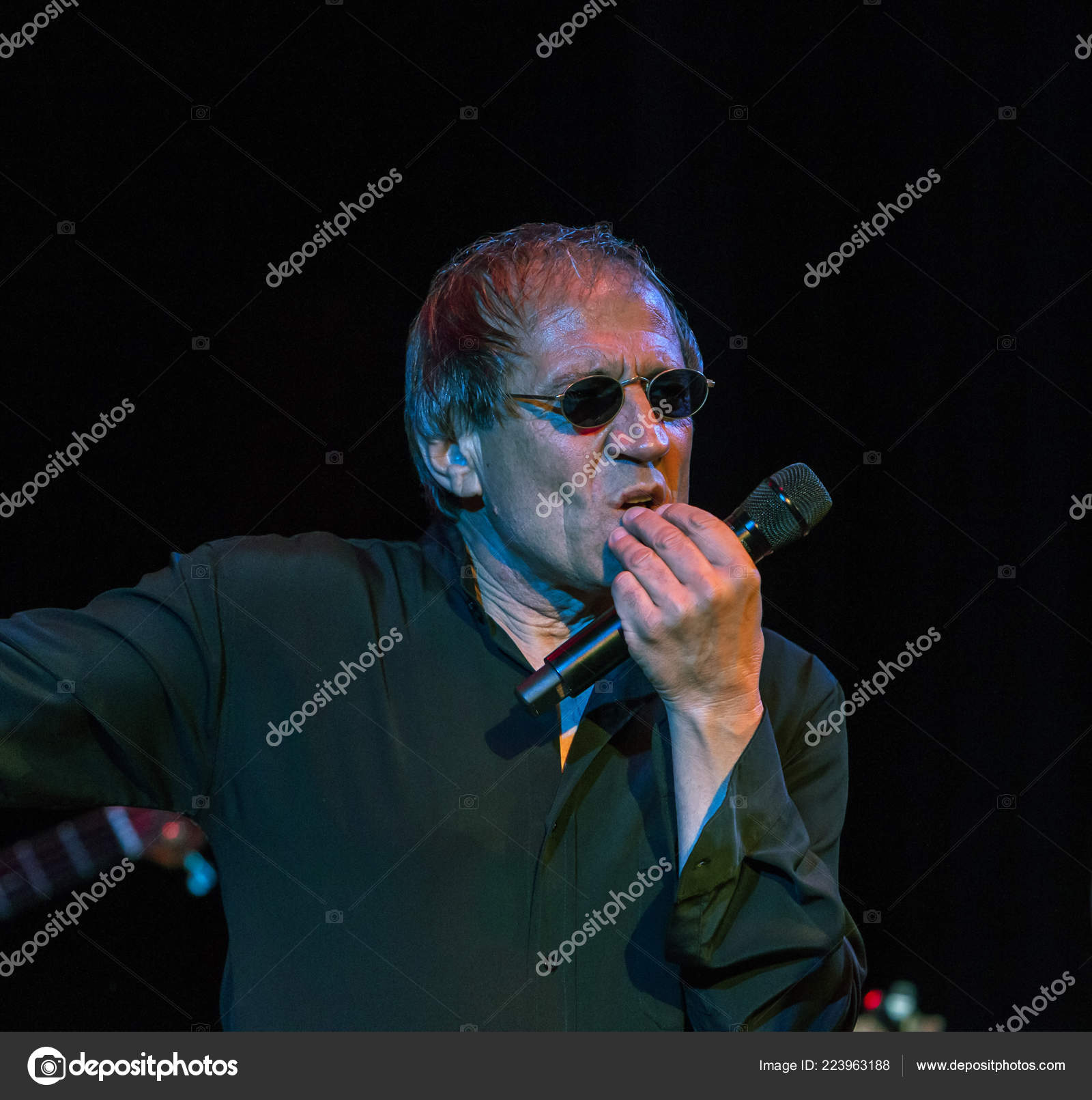 SCARICA MUSICA CELENTANO