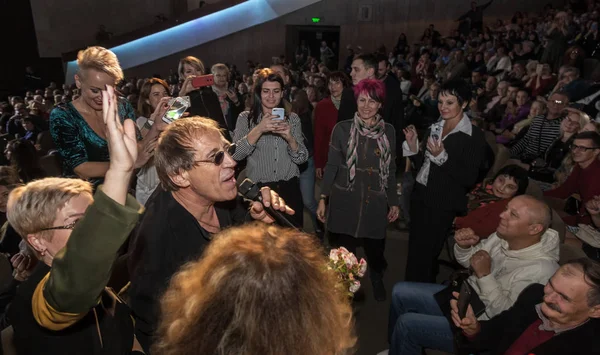 Odessa Ukraine November 2018 Konsertföreställning Adriano Celentano Solist Musikgruppen Adolfo — Stockfoto