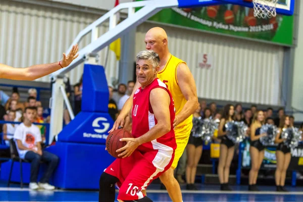 Odessa Ucrania Septiembre 2017 Jugadores Baloncesto Veteranos Del Deporte Amistoso — Foto de Stock