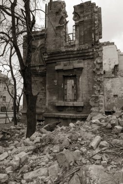 Massons tarihi tarihi evi kalıntıları. Harap bir ev. eski tarihi harap evi şiddetli fırtına ve deprem sonrası yok edildi. Odessa, 2017. tarihi konut yapı kalıntıları