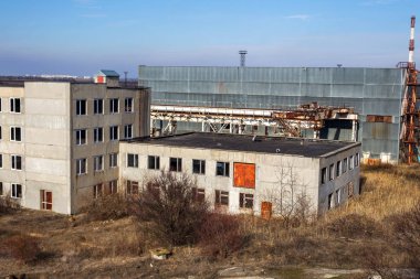 Eski bir Kolordu endüstriyel tesis terk edilmiş. Odessa, Teplodar bir nükleer enerji santrali inşaatı terk edilmiş. Endüstriyel gereksiz nesne beri SSCB
