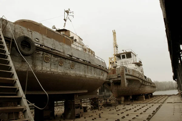 River Port Old Rusty Boats Stocks Dry Dock River Port — Stock Photo, Image