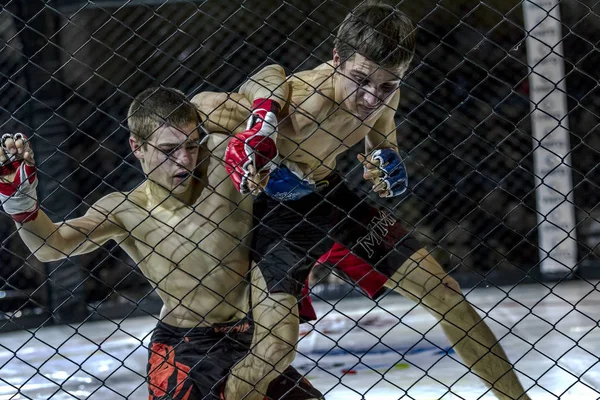 Odessa Ucrânia Dezembro Lutadores Artes Marciais Mistas Mma Competem Cela — Fotografia de Stock