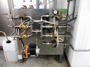 Odessa, Ukrayna - 11 Temmuz: Modern fabrika üretim ilaç teknolojileri. Güç kontrol sistemi konveyör bantlar, 11 Temmuz 2013 Odessa, Ukrayna