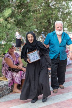 Odessa, Ukrayna - 13 Eylül: Kutlama Ukrayna köyünde Tapınağı nın Ortodoks Hıristiyan dini bayram simgelerin. Büyükşehir Odessa ve Izmail Agafangel, 13 Eylül 2014 yılında Odessa, Ukrayna 