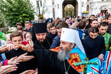 Odessa, Ukrayna - 29 Eylül: Papazın Ukraynalı Ortodoks Kilisesi Onufry, Büyükşehir Kiev ve bütün Ukrayna 190 yıl eski manastır kutlama 29 Eylül 2014 Odessa, Ukrayna ilk ziyaret 