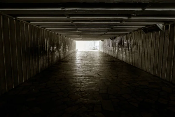 Koncepcyjne Tło Dla Projektu Ciemny Najdłuższy Tunel Miasto Przejście Dla — Zdjęcie stockowe