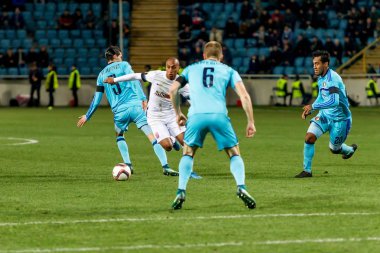 Odessa, Ukrayna - 3 Kasım 2016: Uefa Avrupa Ligi. FC Zarya (Lugansk) Feyenoord (Rotterdam) Hollanda kabul eder. Yoğun duygusal futbol maçı maçın anahtar parçaları. 1:1