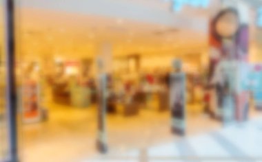 Kentsel pazarları mağaza moda ürün son mevsimlik satışı sırasında bulanıklık. Evrensel bir arka plan bulanıklık gibi tasarım satış herhangi bir tema için hall süpermarkette alışveriş
