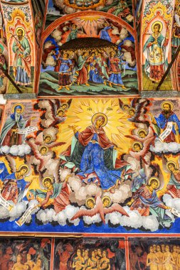 Rila, Bulgaristan - 30 Temmuz 2016: Dini sanat, Rila Manastırı Kilisesi boyama duvar resmi. Rila Manastırı en eski ve en büyük Bulgaristan ve Unesco Dünya mirası olduğunu.