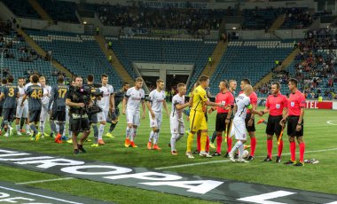 Odessa, Ukrayna - 15 Eylül 2016: Uefa Avrupa Ligi grup aşamasında Zarya Lugansk - Fenerbahçe Istanbul - Turtsiya.1: 1. açılış turnuva. Sanatçısını Fenerbahçe futbol kulübü